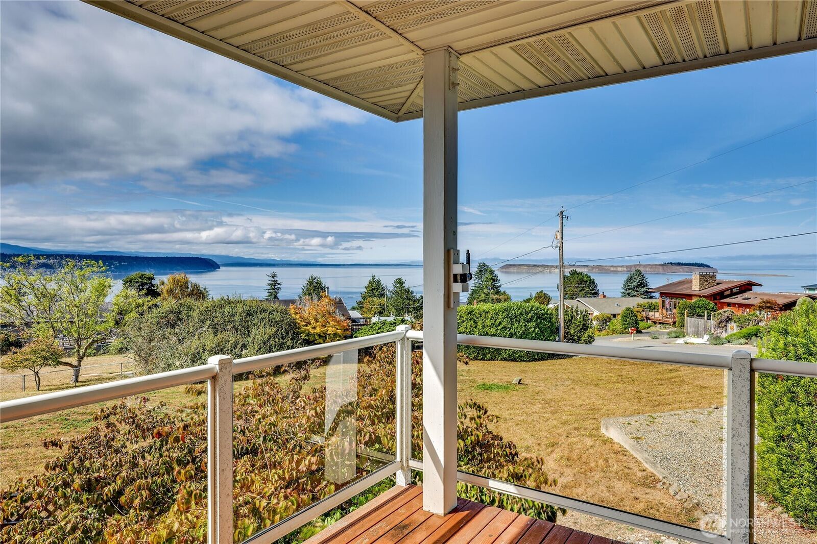 Property Photo: 92 N Rhododendron Drive WA 98368