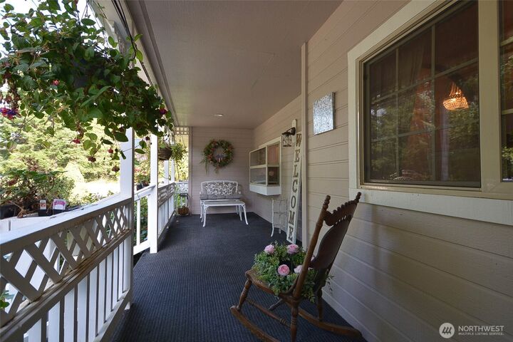 Property Photo:  14913  Champion Estates Drive SE  WA 98597 