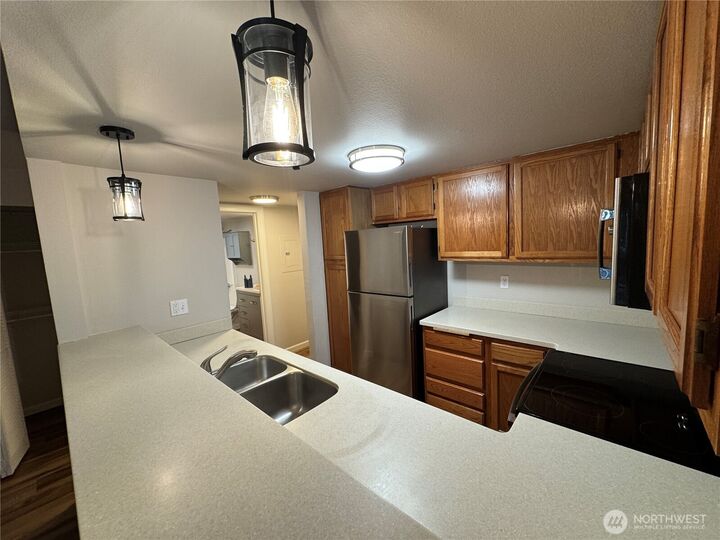 Property Photo: 1455 E Harrison Street A1 WA 98112