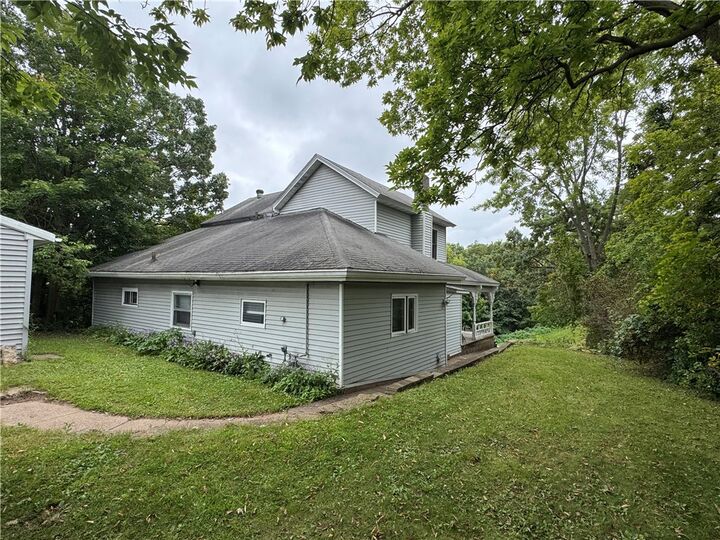 Property Photo:  126 W Cedar Street 2  WI 54729 