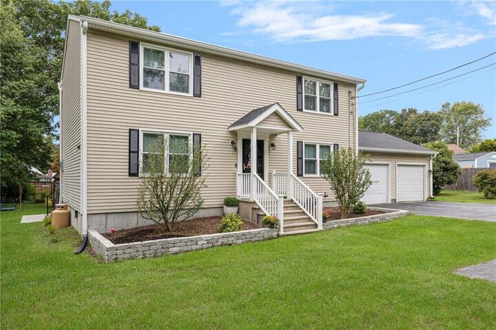 5 Cyr Court  West Warwick RI 02893 photo