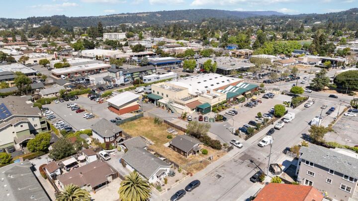 719 Darwin Street  Santa Cruz CA 95062 photo