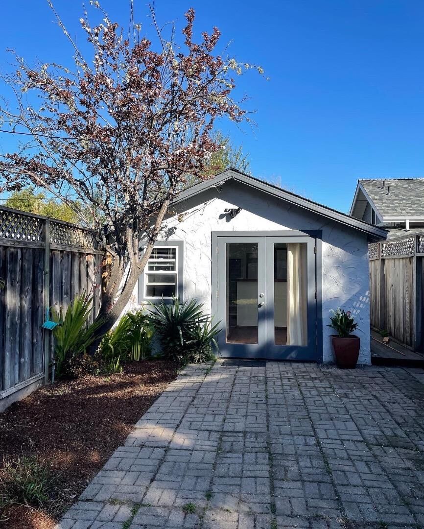 Property Photo:  750 37th Avenue B  CA 95062 