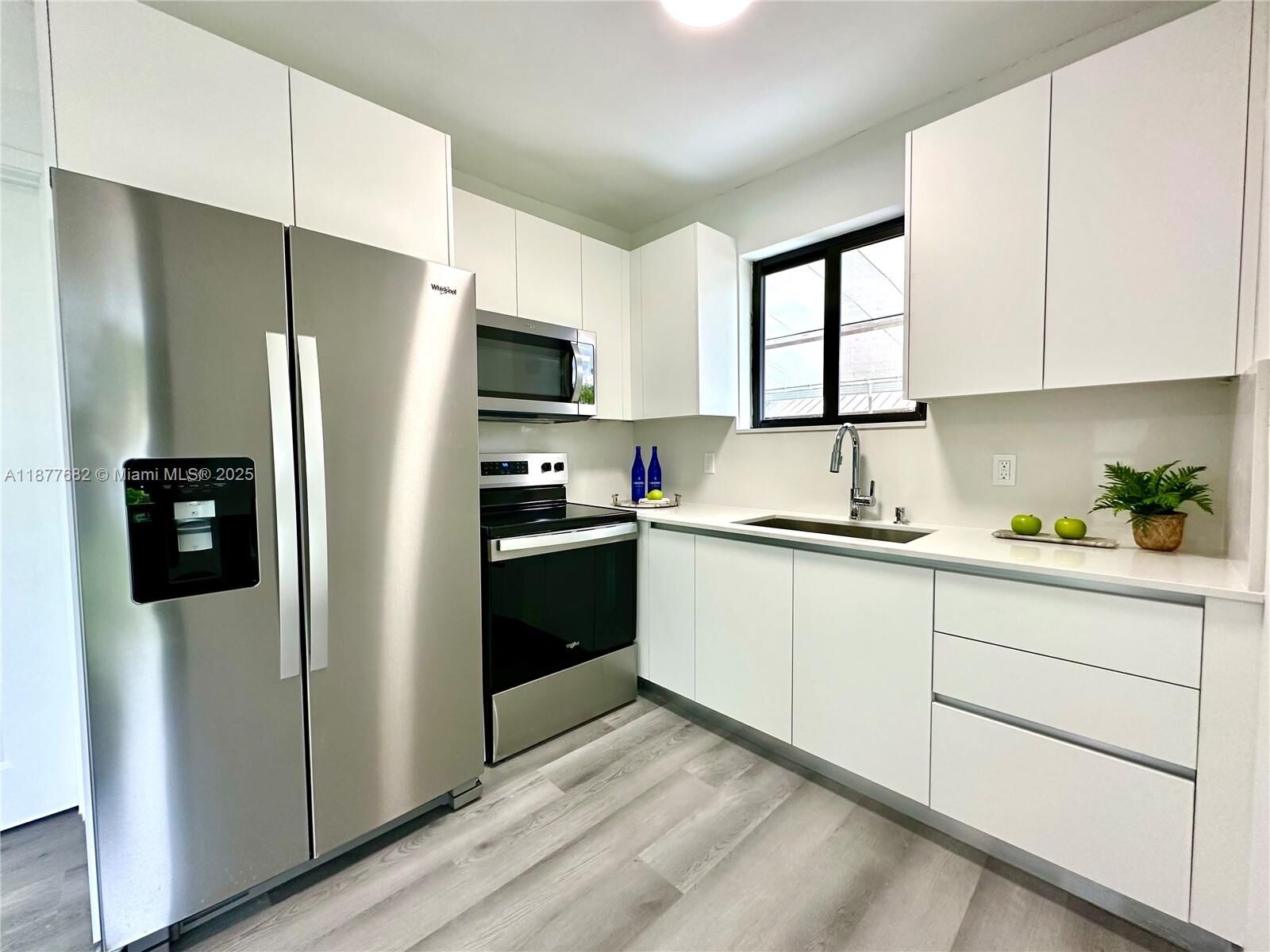 Property Photo: 7464 SW 21st St FL 33155