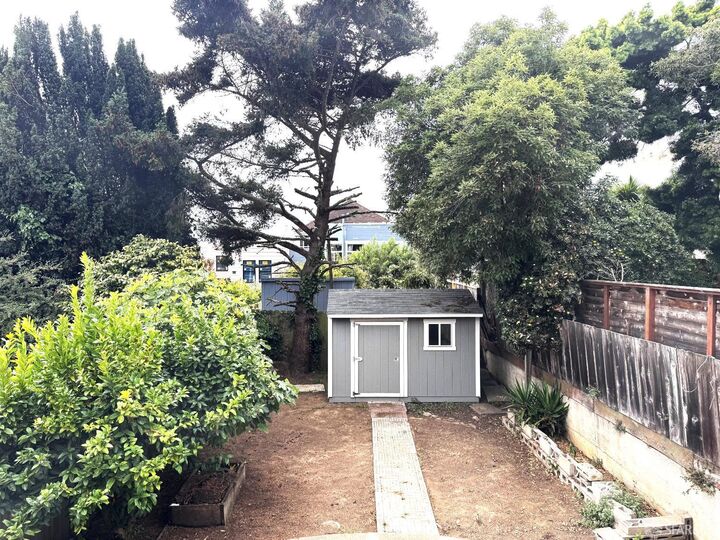 Property Photo:  251 Tingley Street  CA 94112 
