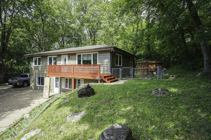Property Photo:  112 Delong  Avenue  IA 51503 
