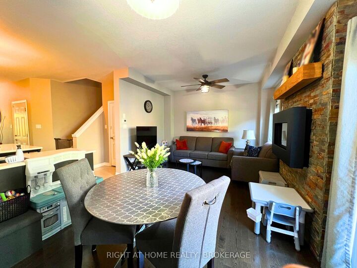Property Photo:  541 Winston Road 33  ON L3M 0C5 