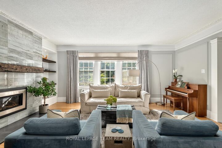 Property Photo:  301 Buena Vista Road  ON K1M 0W1 