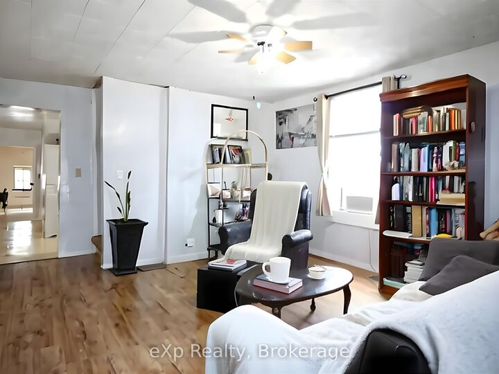 Property Photo: 34 Queen Street ON N0C 1H0