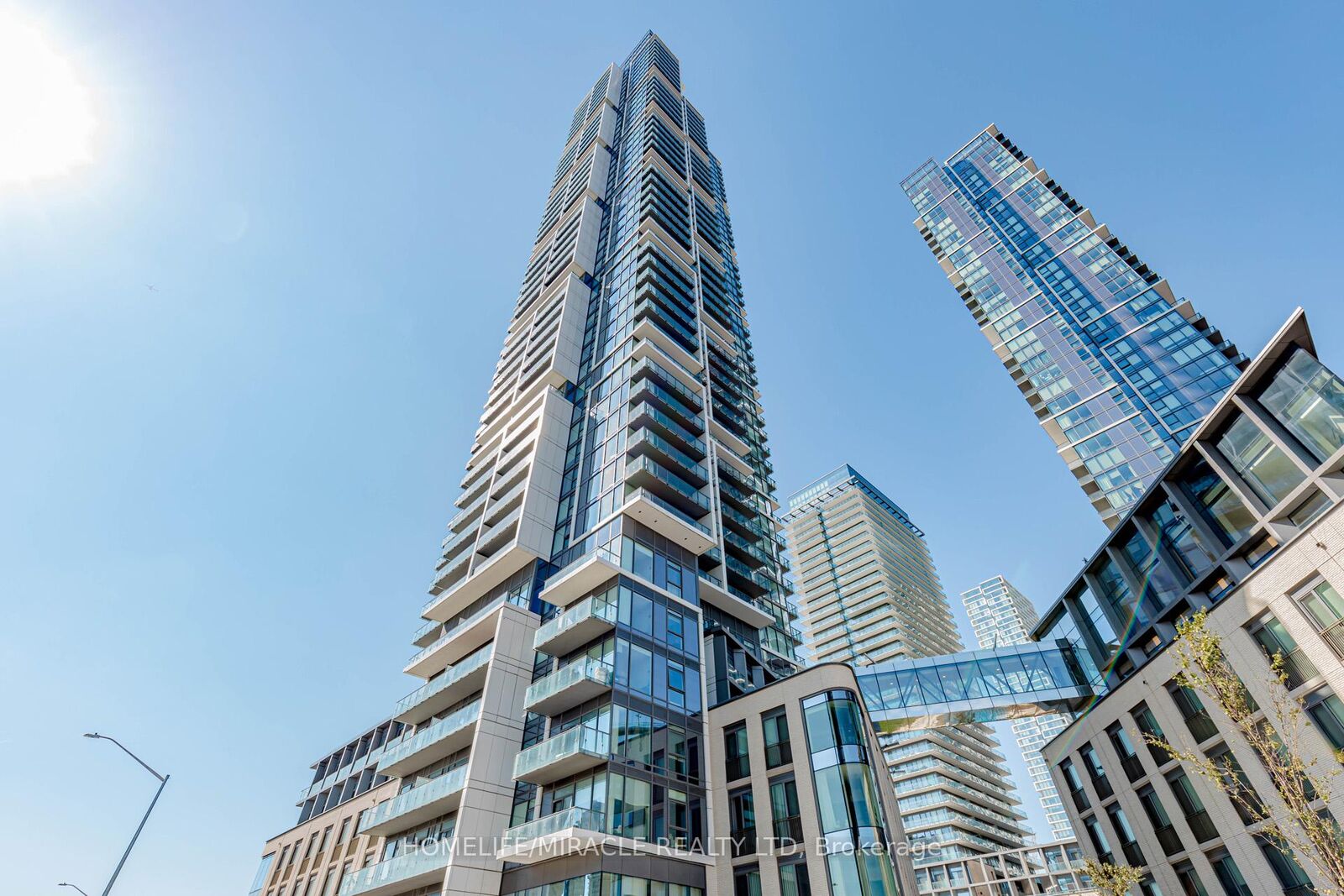 Property Photo:  7890 Jane Street 501  ON L4K 0K9