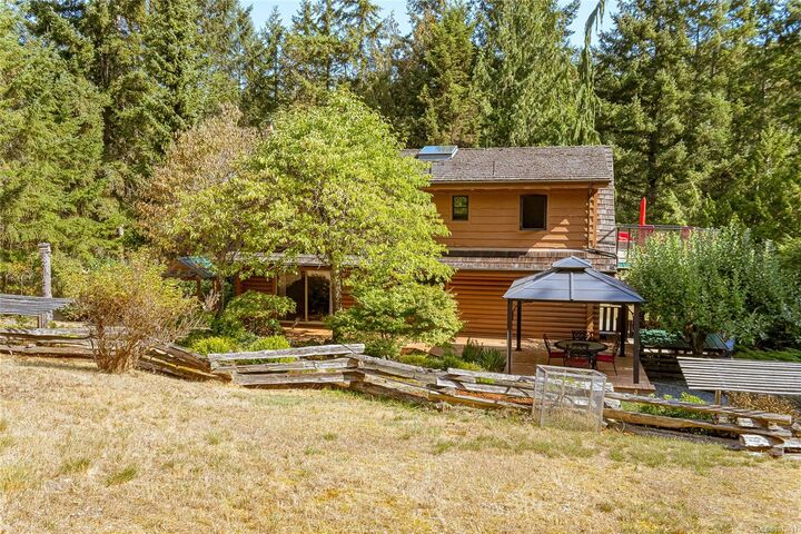 Property Photo:  673 Western Acres Rd  BC V9K 5W9 