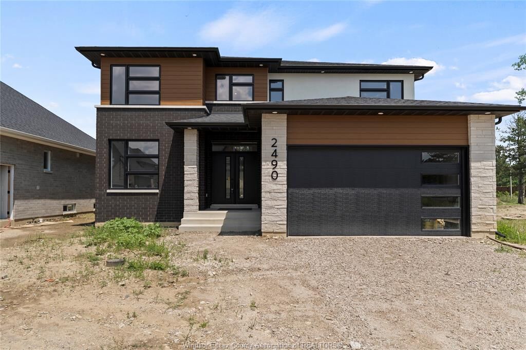 Property Photo: 2490 Partington ON N9E 0A9