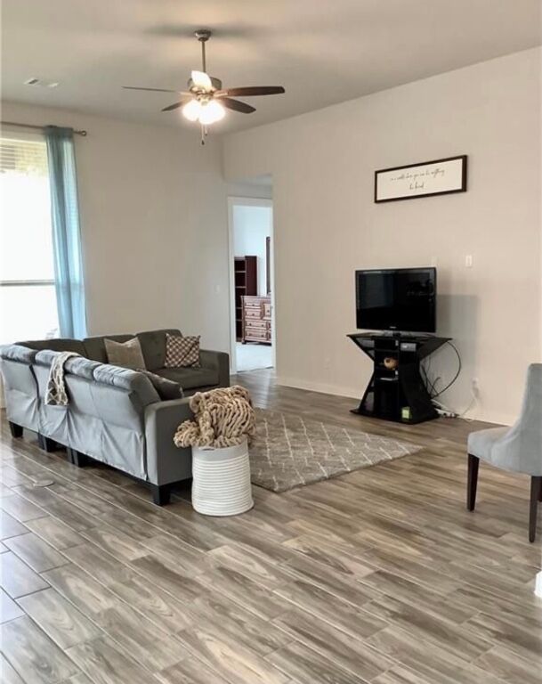 Property Photo:  148 Emerald Green Road  TX 78666 