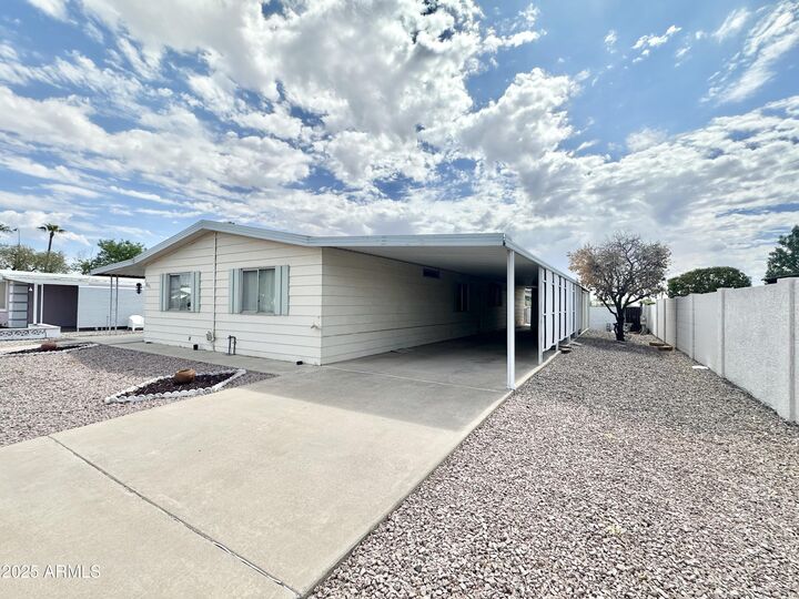 Property Photo:  5521 E Aspen Avenue  AZ 85206 