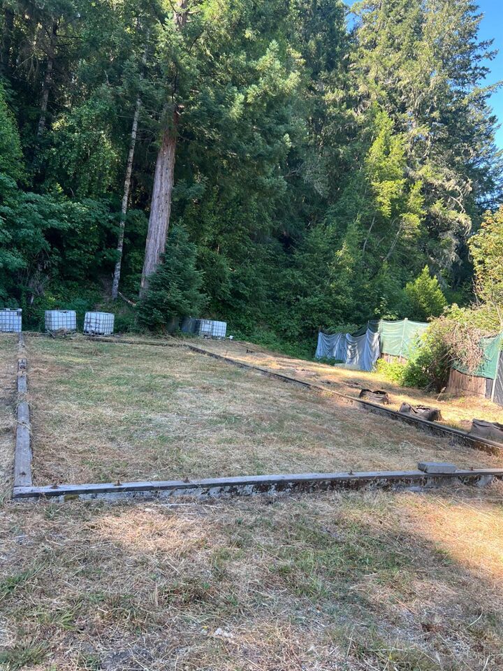 Property Photo:  1901 Fort Bragg Road  CA 95490 