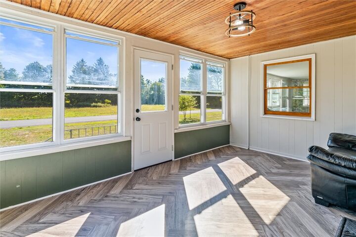 Property Photo:  4348 Hulberton Road  NY 14470 