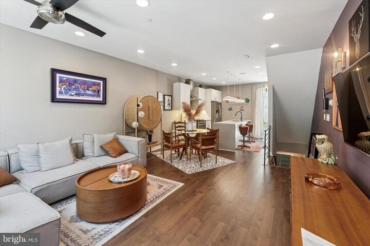 1034 S Randolph Street  Philadelphia PA 19147 photo