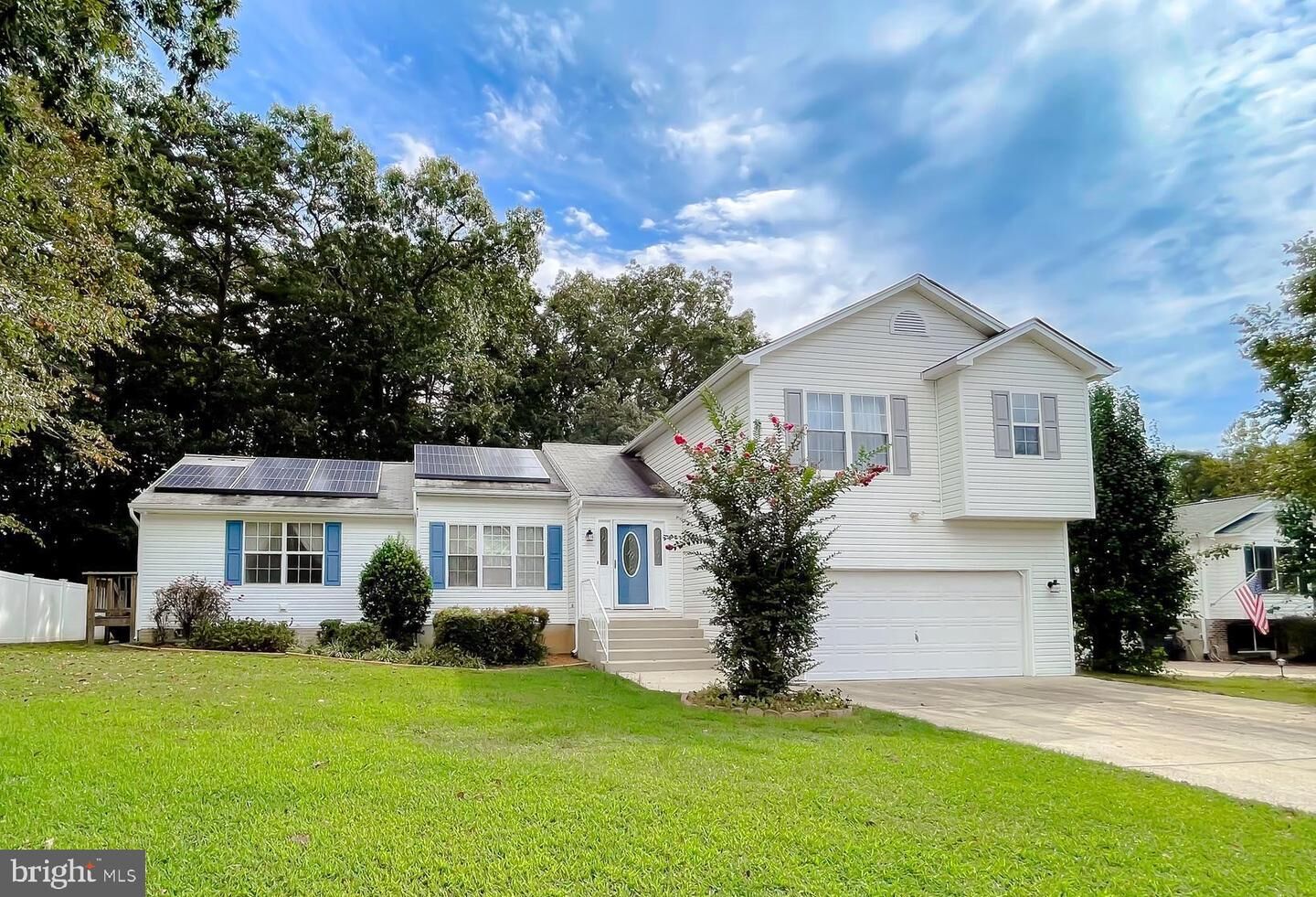 Property Photo: 20804 Red Rose Court MD 20653