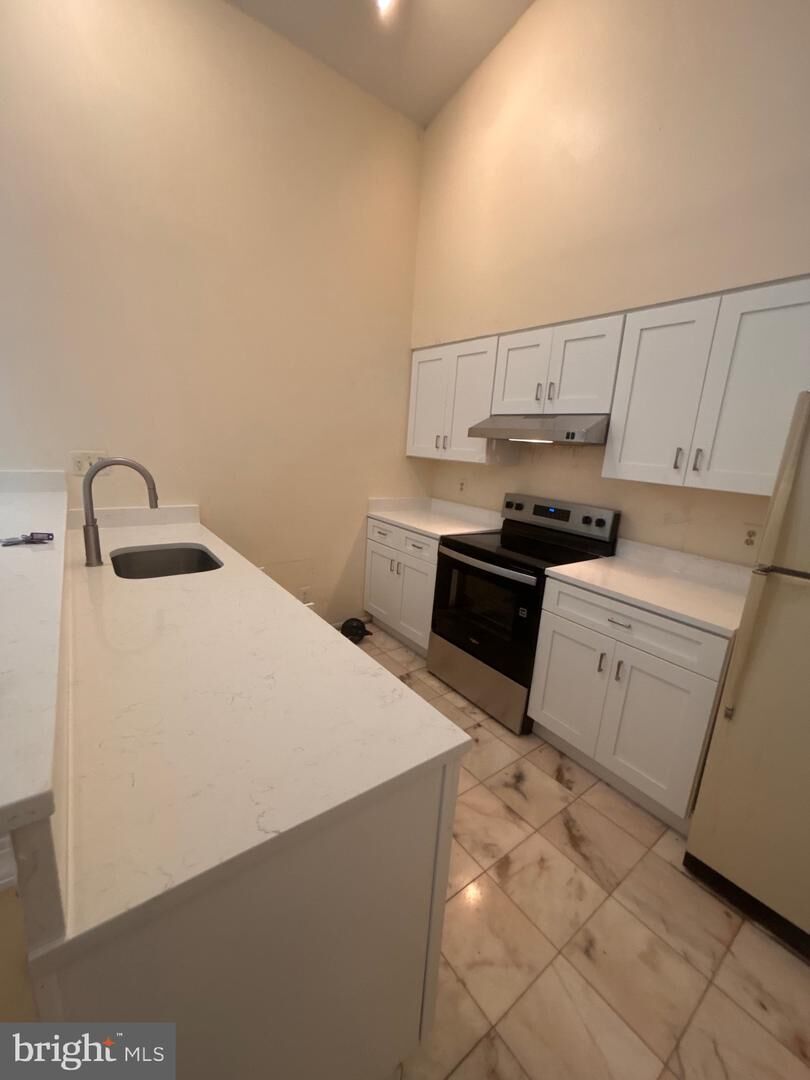 Property Photo:  12889 Grays Pointe Road C 12889C  VA 22033 
