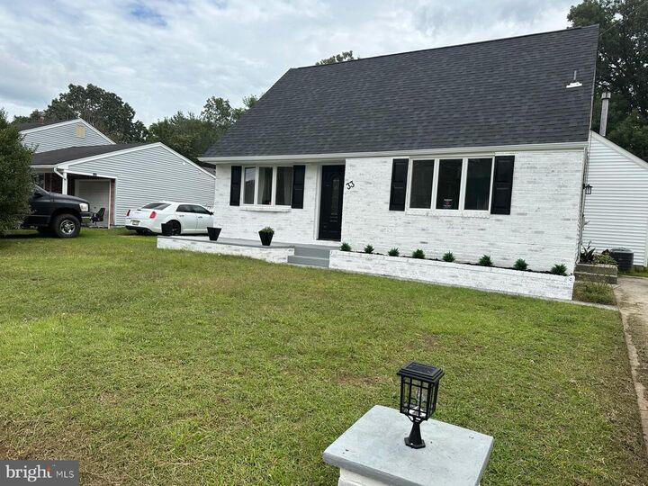 Property Photo:  33 Mac Knight Drive  NJ 08021 