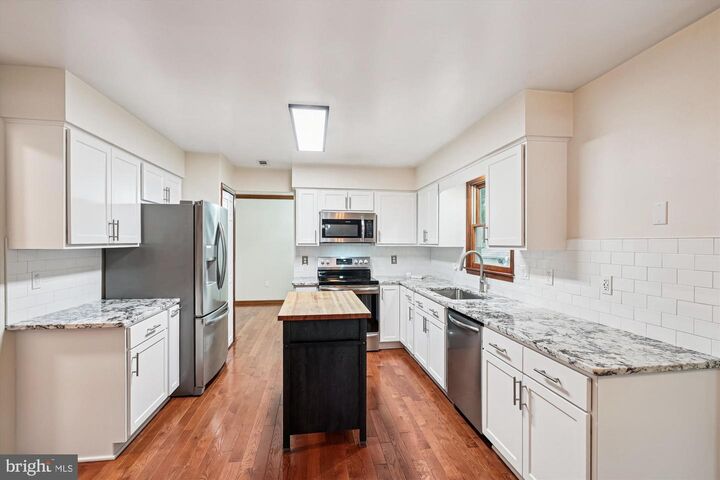 Property Photo:  227 Whitsons Run  VA 22554 