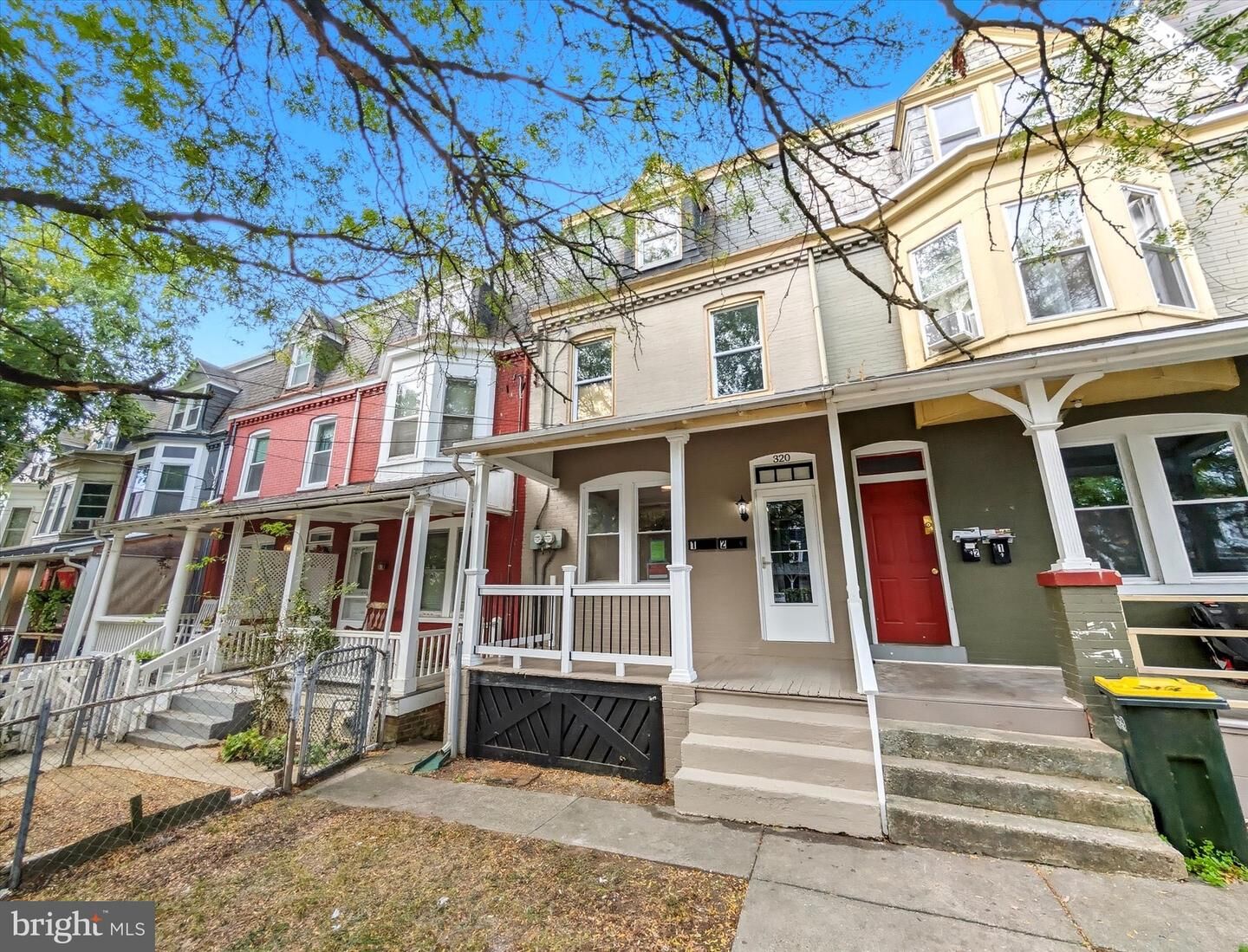 Property Photo:  320 S Ann Street  PA 17602 