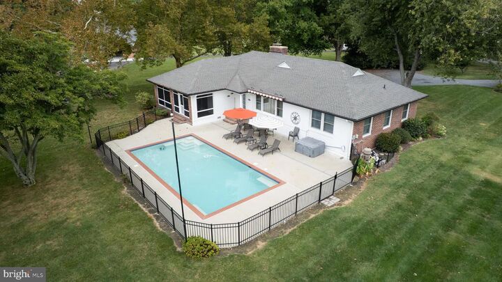 Property Photo: 2202 Jenkins Creek Road MD 21613