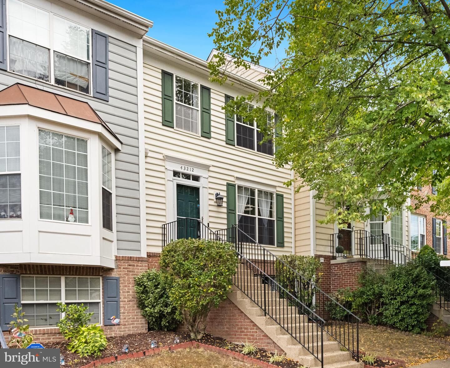 Property Photo:  43212 Center Street  VA 20152 