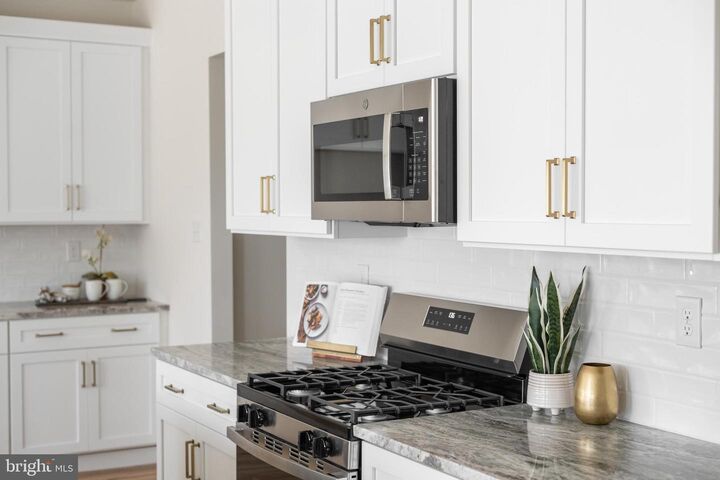 Property Photo:  156 Bancroft Road Sutton  PA 19348 