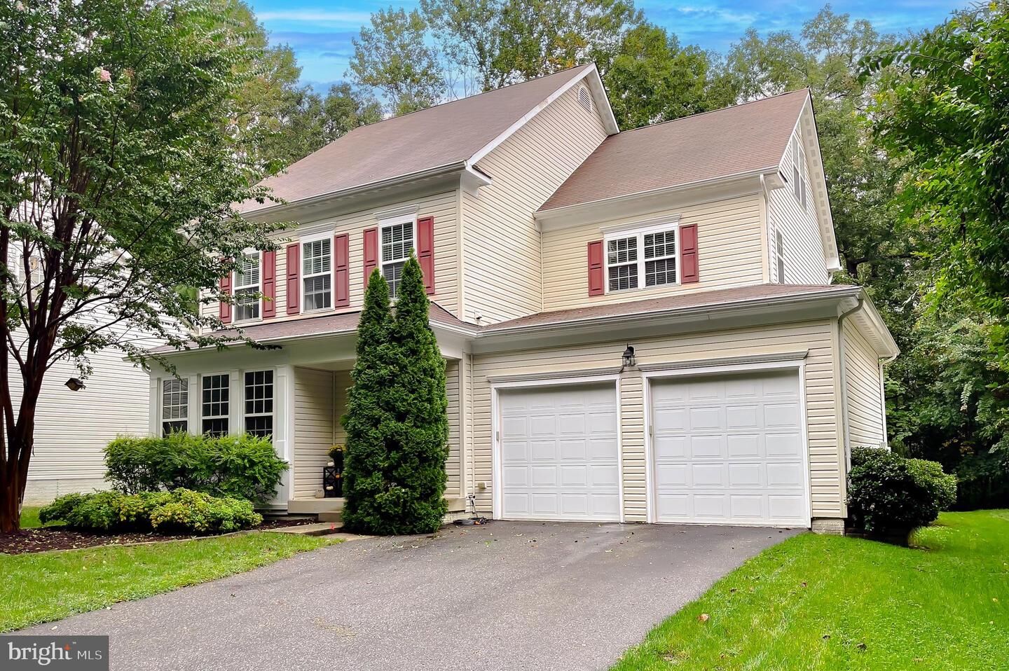 Property Photo: 23321 Dianthus Way MD 20619