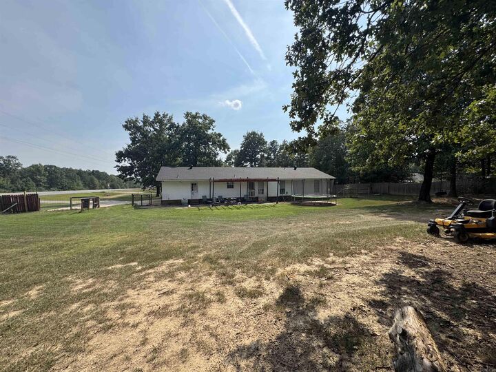 Property Photo: 6 Oak Cliff Cove AR 72039