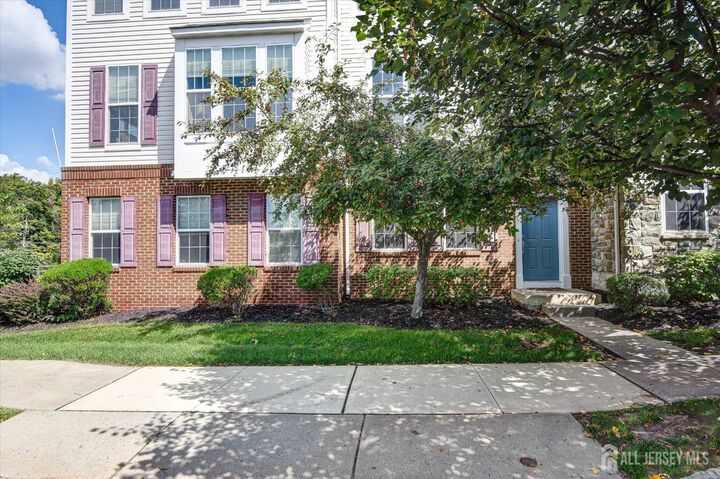 Property Photo:  1002 Leia Lane  NJ 08904 