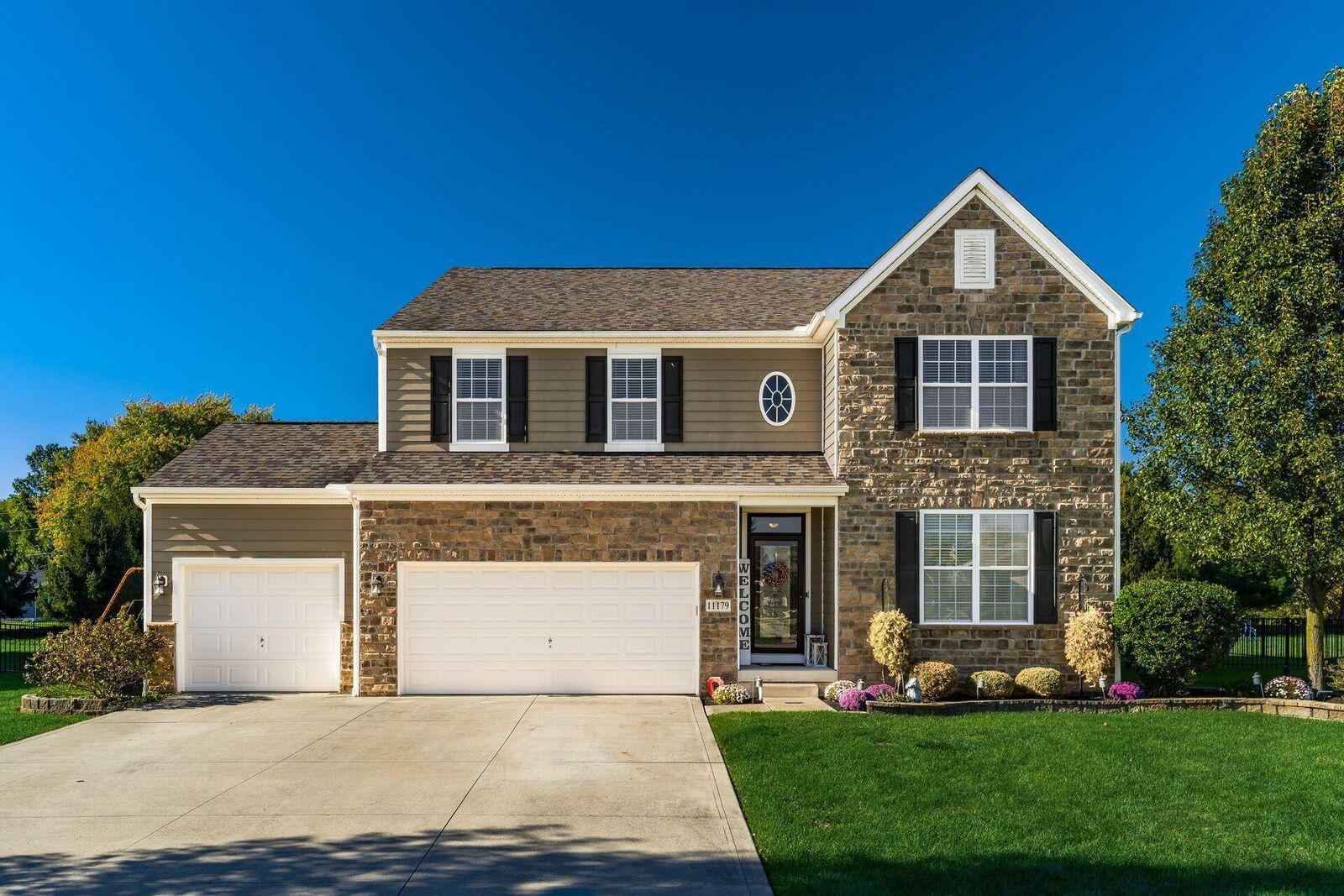 Property Photo: 11179 Keswick NW Drive OH 43147