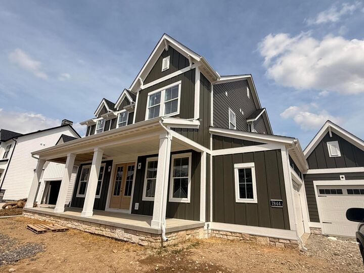 Property Photo: 7844 Sparrow Run Drive OH 43064