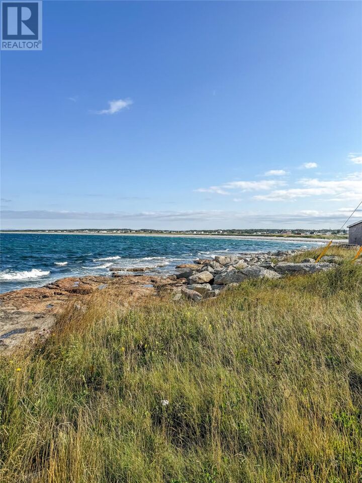 Property Photo:  8 Dykes Lane  NL A0G 3J0 