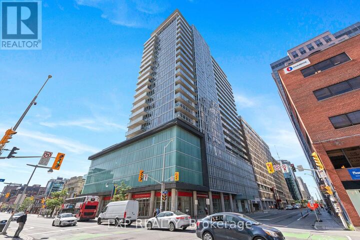 324 Laurier Avenue West 2309  Ottawa ON K1N 6P6 photo