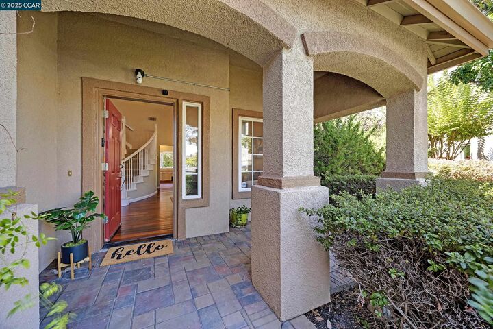Property Photo:  140 Blackstone Dr  CA 94506 