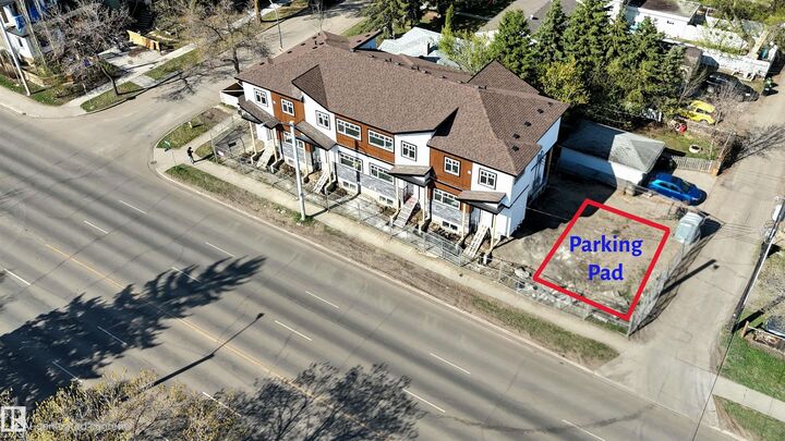 Property Photo:  6704 109 Street NW  AB T6H 2A4 