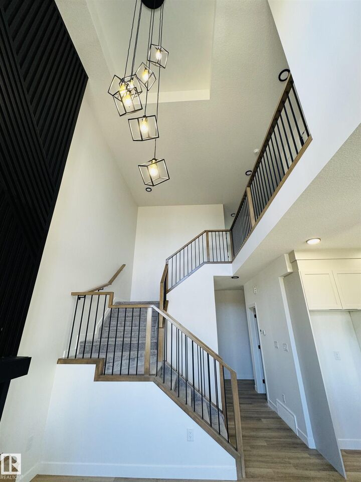 Property Photo:  3154 Magpie Way NW  AB T5S 0K8 