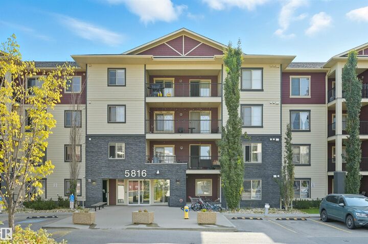 Property Photo:  5816 Mullen Place NW 321  AB T5Y 3X7 