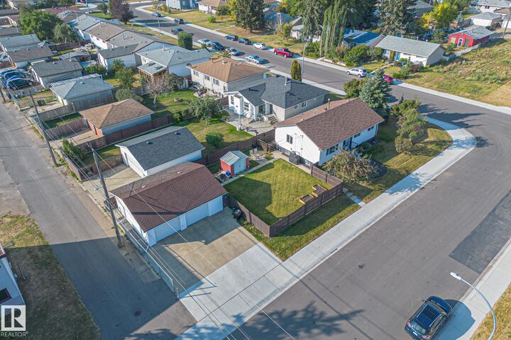 Property Photo:  8515 131 Avenue NW  AB T5E 5S3 