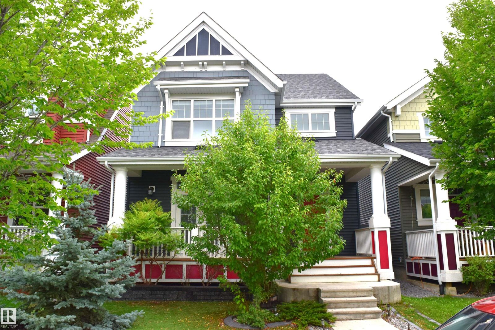 Property Photo:  7108 Summerside Grande Boulevard SW  AB T6X 2E7 