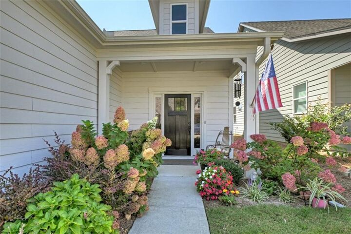 Property Photo: 235 Mountain Boulevard GA 30143