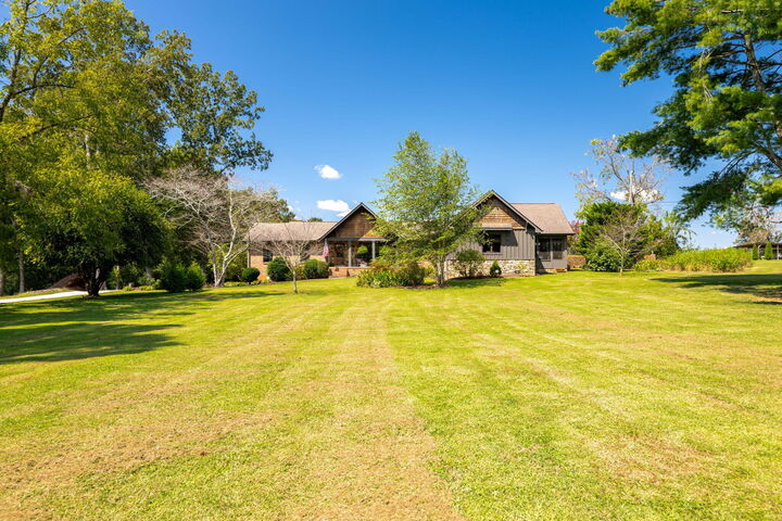 Property Photo:  11431 Birchwood Pike  TN 37341 