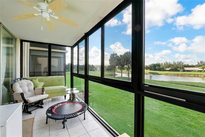Property Photo:  3241 Holiday Springs Blvd 210  FL 33063 