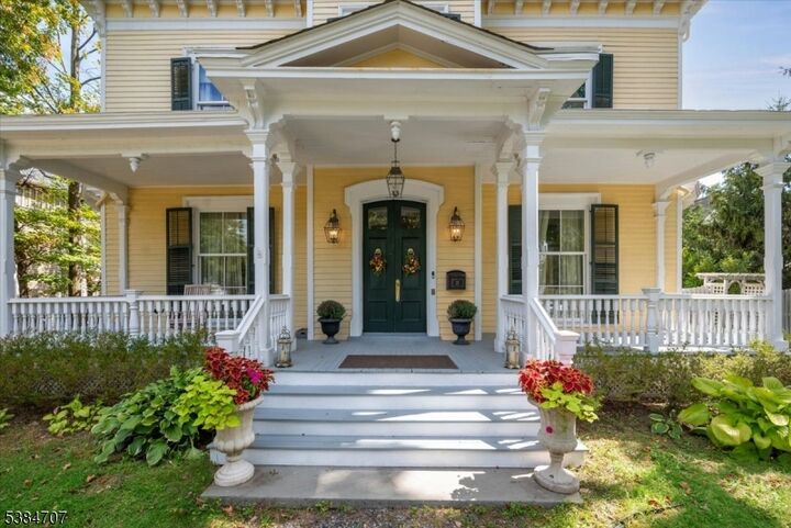 Property Photo: 21 Franklin Pl NJ 07960