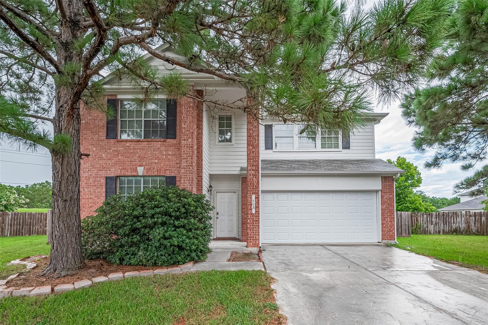 Property Photo:  903 Pinecreek Point Court  TX 77373 