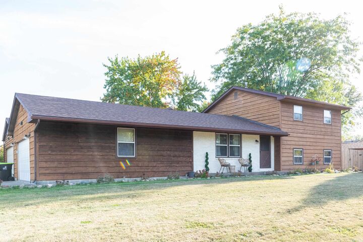 315 Clark Street  Roanoke IN 46783 photo