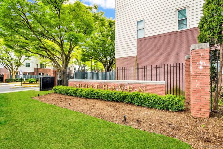 Property Photo: 114 Beacon Lane NY 10473