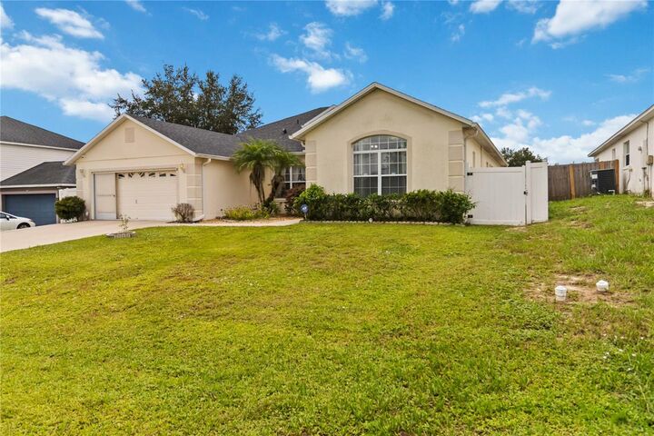 Property Photo:  8 Sawfish Lane  FL 34759 